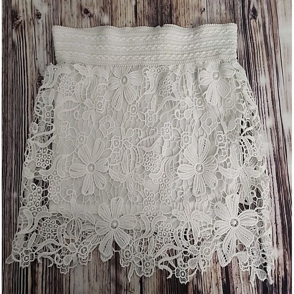 Decree‎ Crochet Skirt White Small Beach Swim Cover Up Bride Bachelorette Bridal - Picture 6 of 10